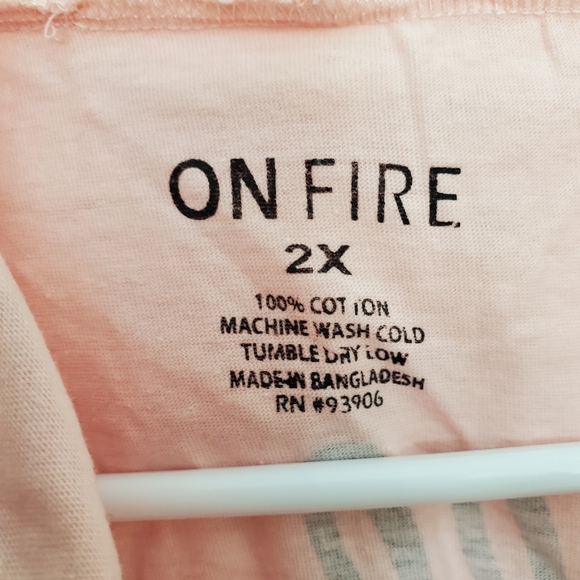 On Fire Blush Cotton Top Hoodie, Long Sleeve. Size 2x - Picture 3 of 5